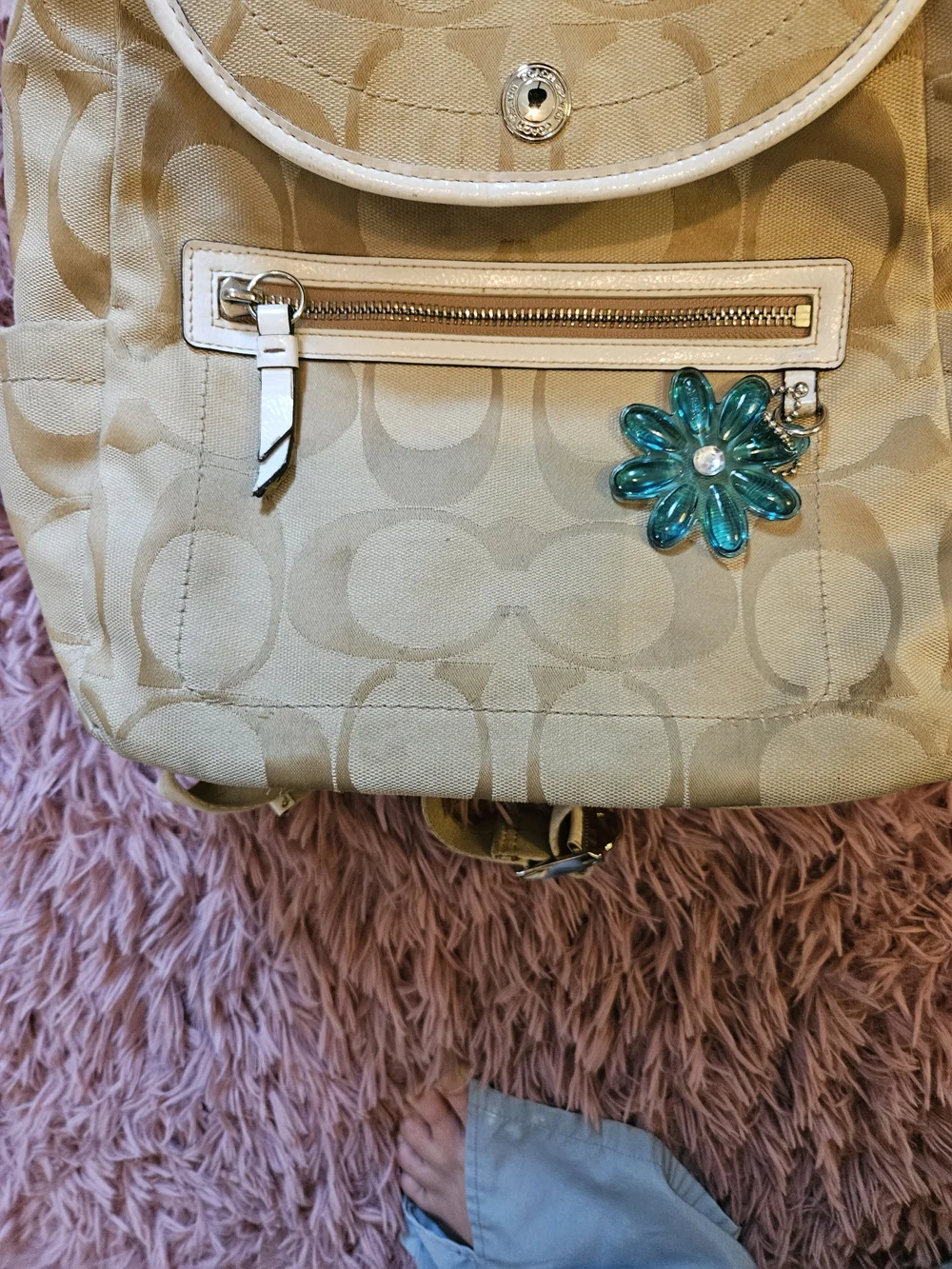 Y2K✨️Coach Tan Daisy Signature Canvas Backpack - Picture 16 of 16